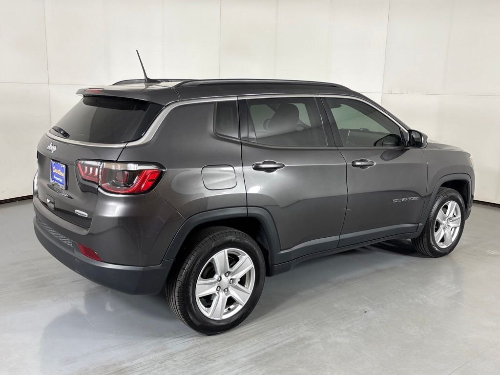 Used 2022 Jeep Compass Latitude AWD/4WD image 8