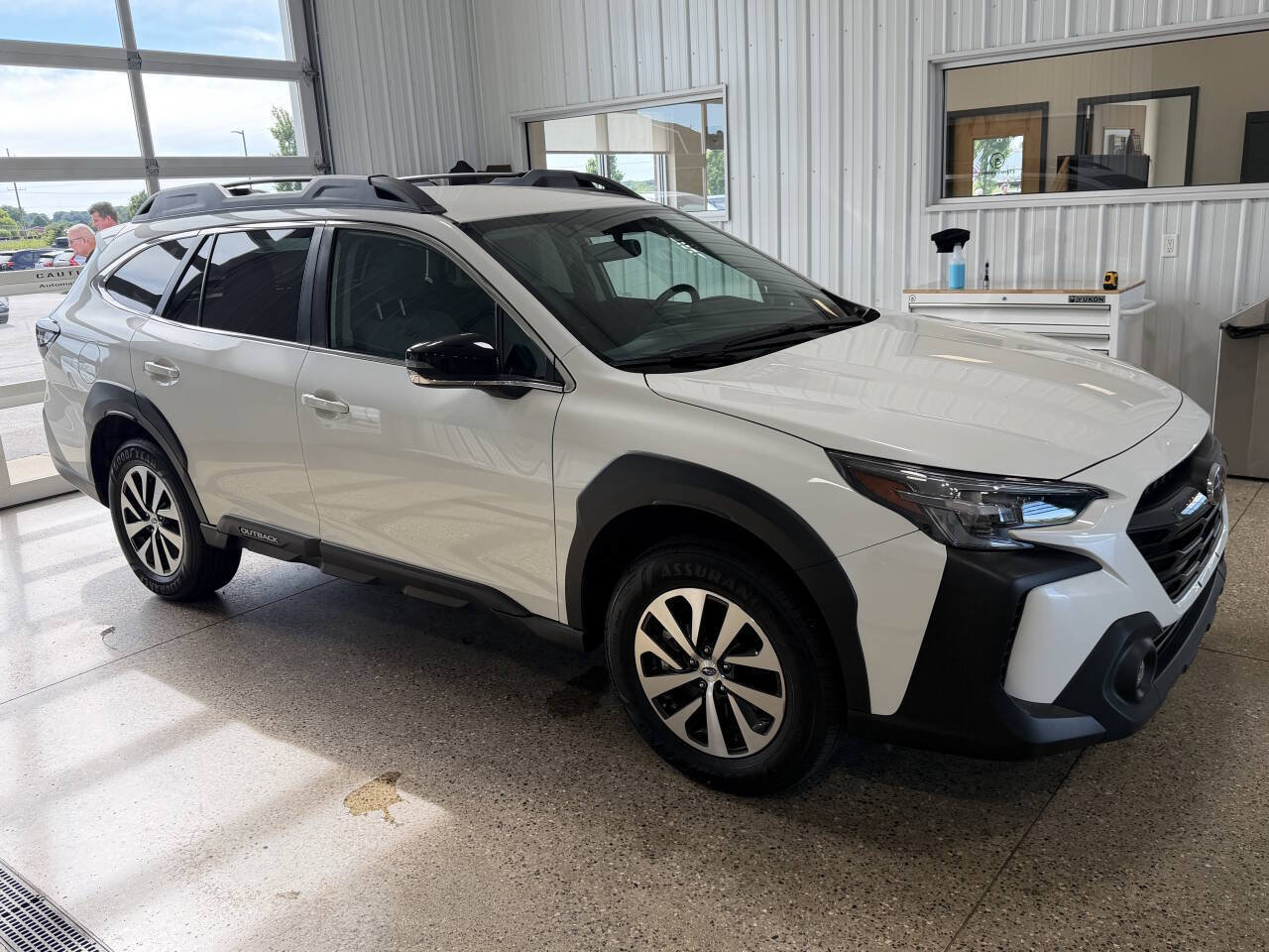 Used 2023 Subaru Outback Premium AWD/4WD image 22