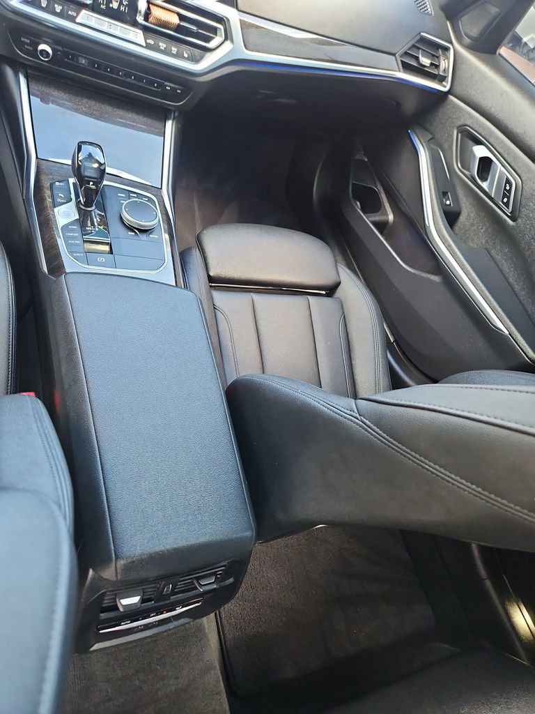 Used 2021 BMW 330i xDrive Sedan w/ Convenience Package AWD/4WD image 26