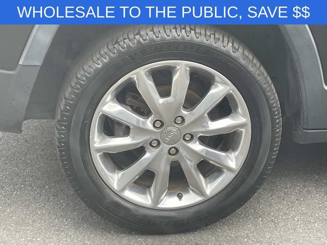 Used 2014 Jeep Cherokee Limited w/ Luxury Group FWD image 8
