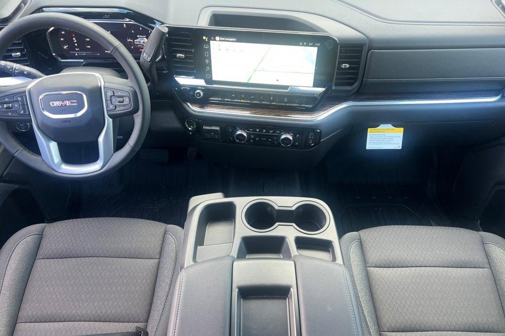 New 2026 GMC Sierra 1500 SLE image 10