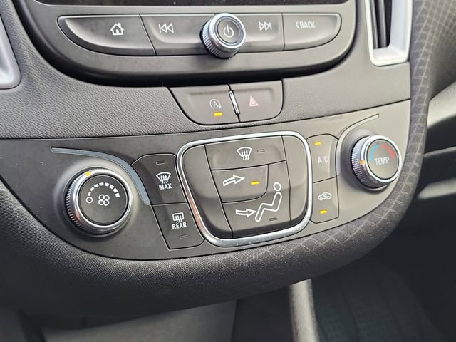 Certified 2025 Chevrolet Malibu RS FWD image 28