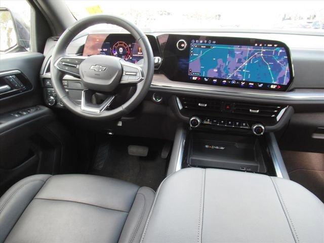 Used 2025 Chevrolet Tahoe Z71 image 12