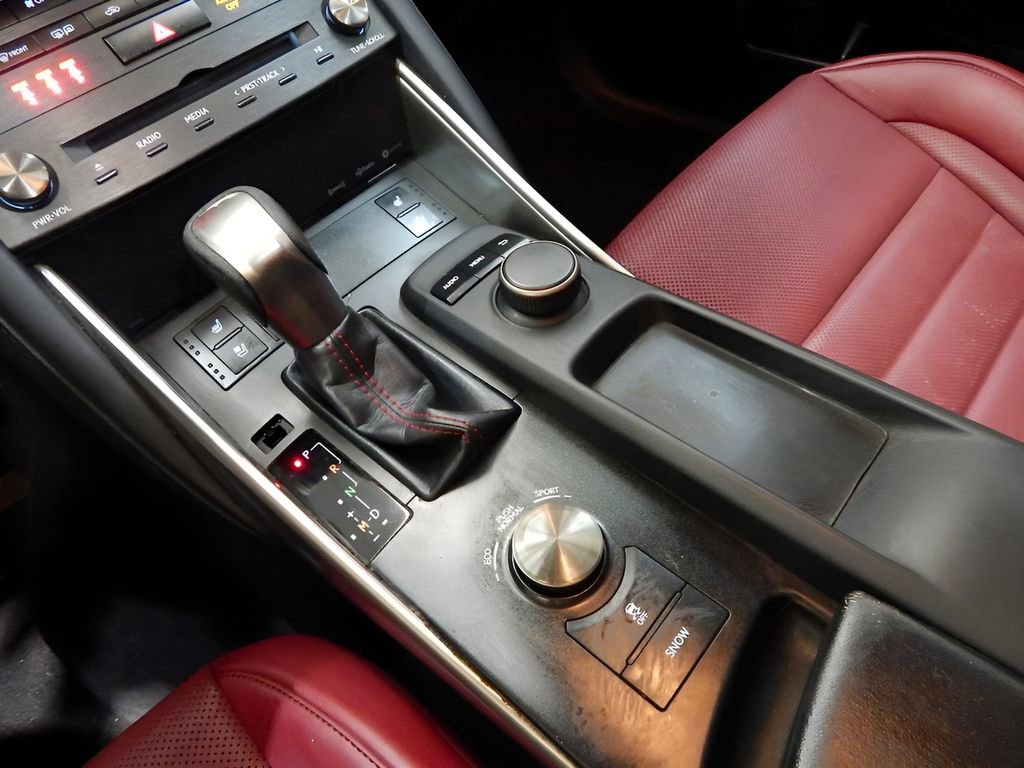 Used 2019 Lexus IS 300 F Sport image 25