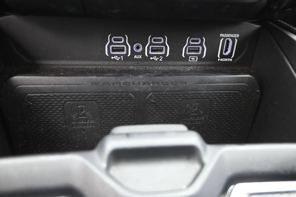 Used 2025 RAM 1500 Limited AWD/4WD image 30