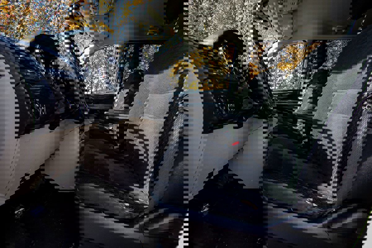 Used 2019 Dodge Grand Caravan SE w/ UConnect Hands-Free Group image 9