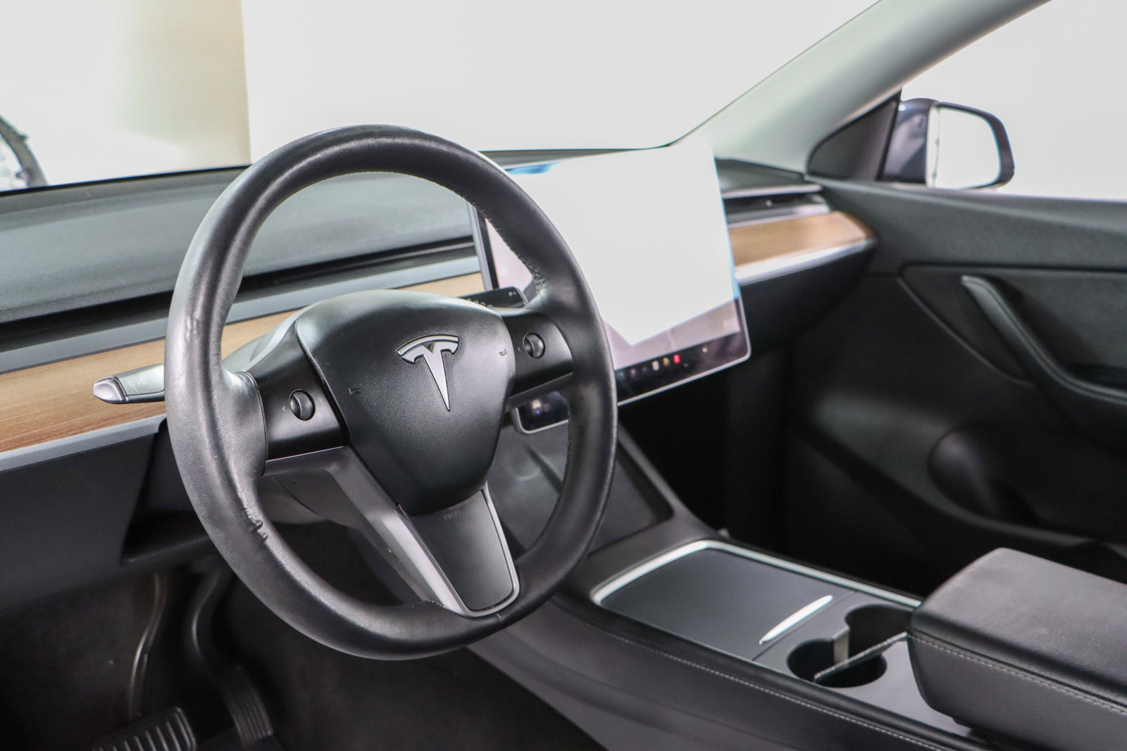 Used 2021 Tesla Model Y Long Range image 20