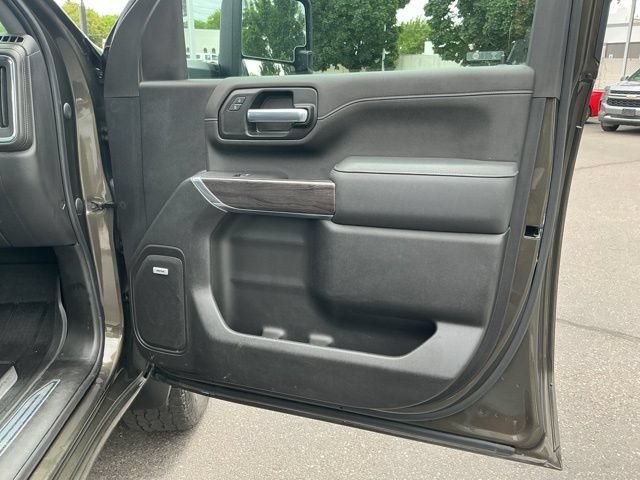 Used 2022 Chevrolet Silverado 2500 LTZ w/ LTZ Premium Package AWD/4WD image 21