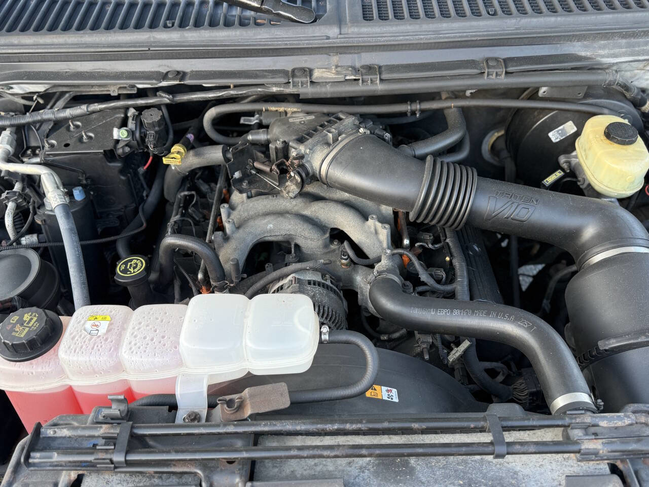 Used 2001 Ford F350 XL image 17