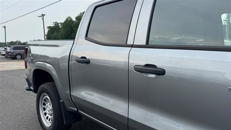 Used 2023 Chevrolet Colorado W/T RWD image 21