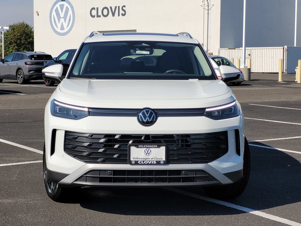 New 2026 Volkswagen Tiguan SE AWD/4WD image 2
