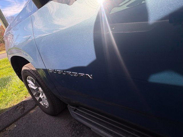 Used 2025 Chevrolet Suburban LT AWD/4WD image 6