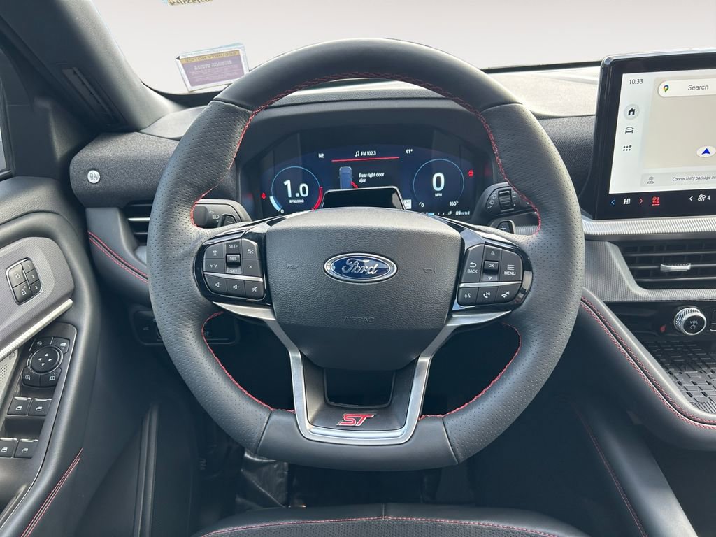 Used 2025 Ford Explorer ST AWD/4WD image 14