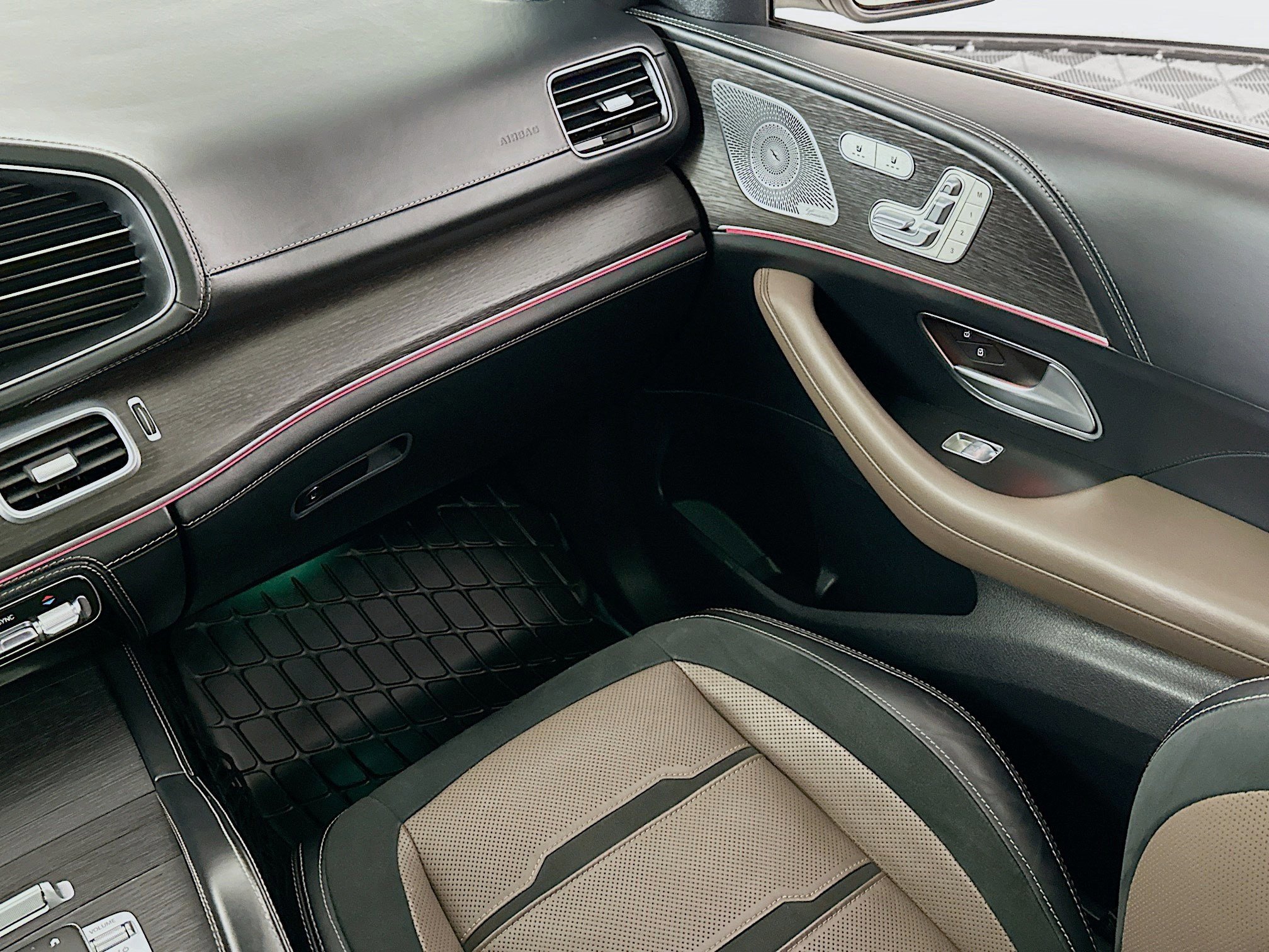 Used 2021 Mercedes-Benz GLE 63 AMG S image 24