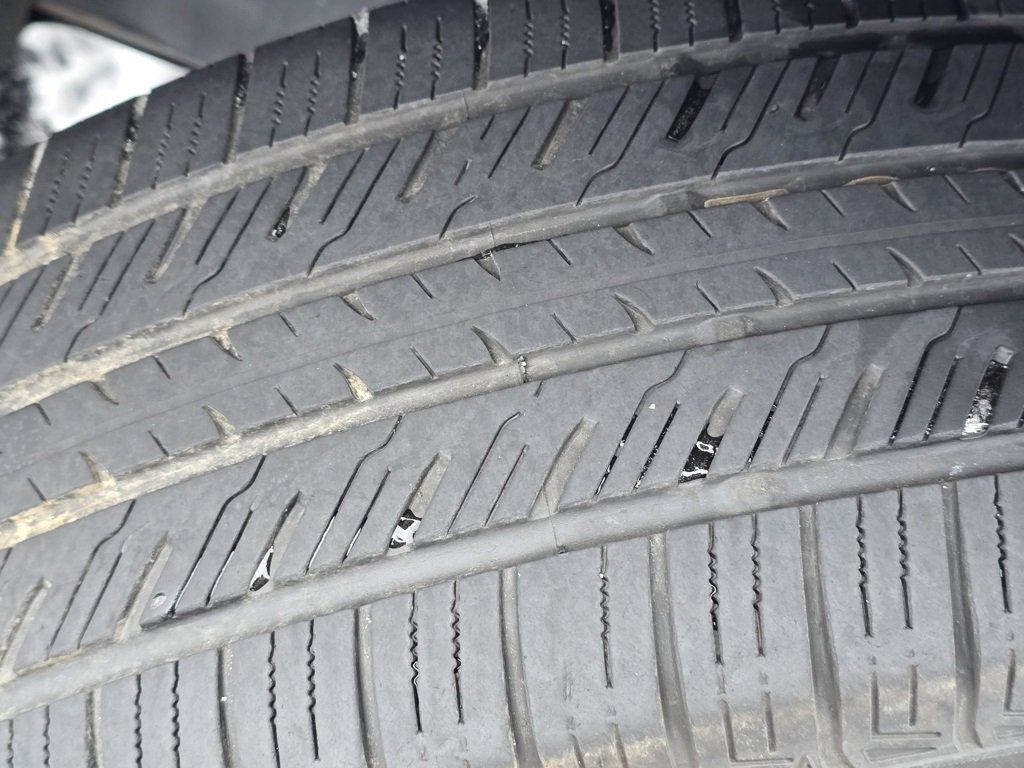 Used 2020 Toyota RAV4 LE image 19