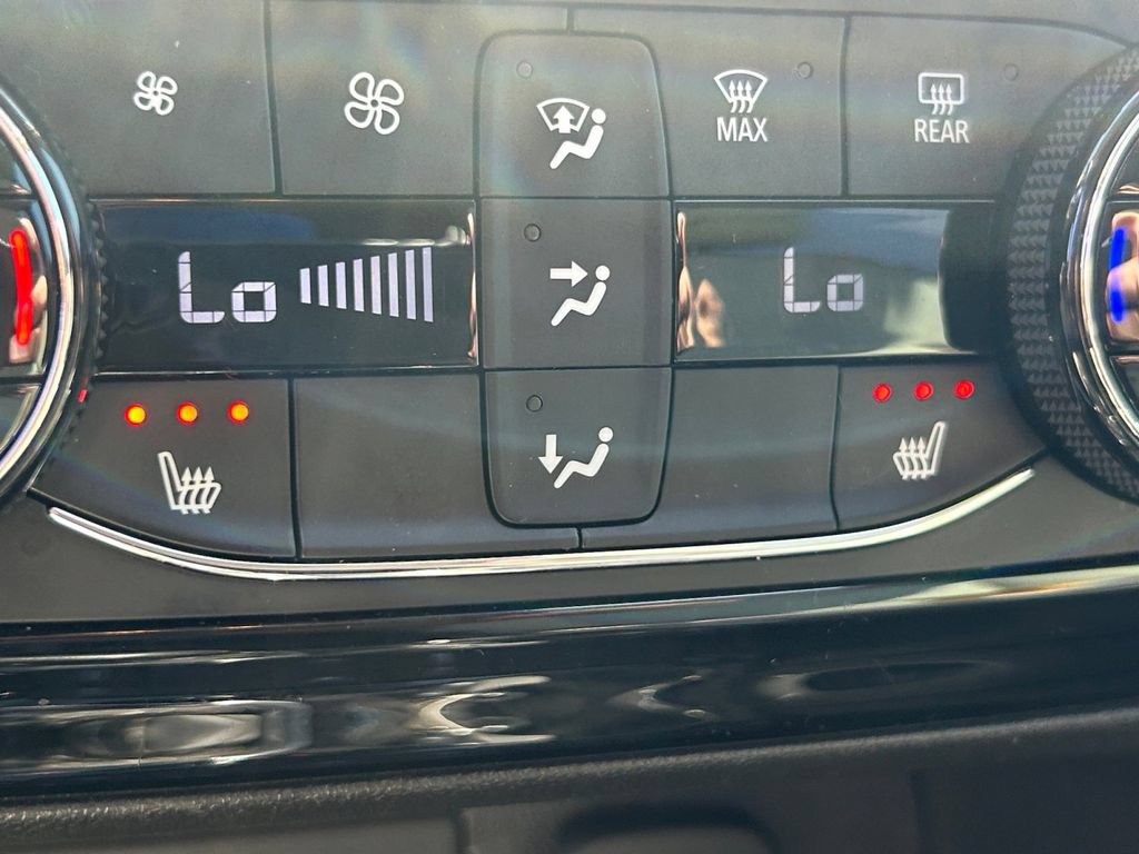 Used 2023 Buick Encore GX Select FWD image 23