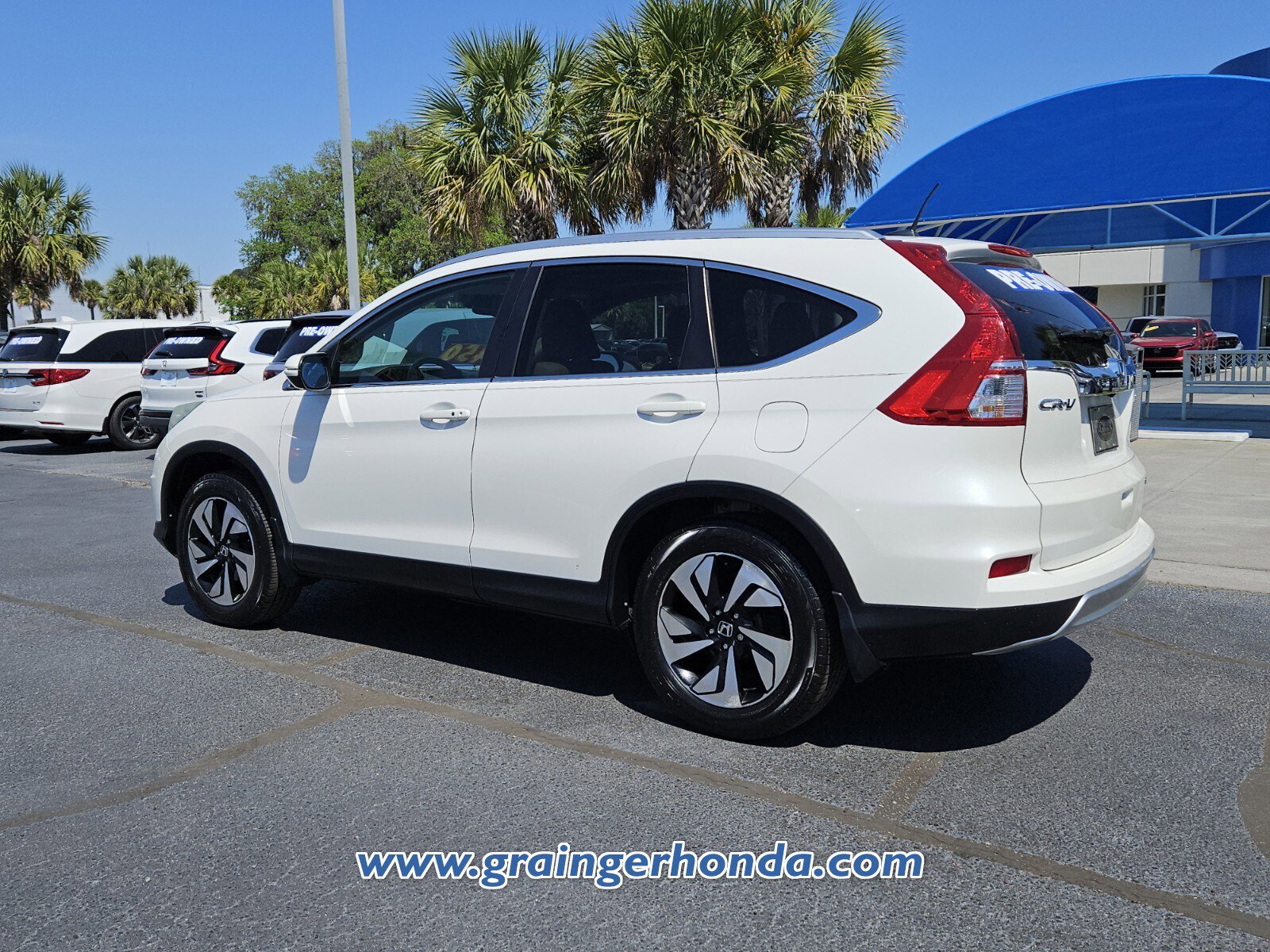 Used 2015 Honda CR-V Touring image 3