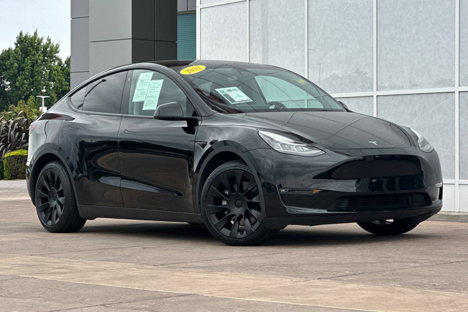 Used 2022 Tesla Model Y Long Range AWD/4WD video 2