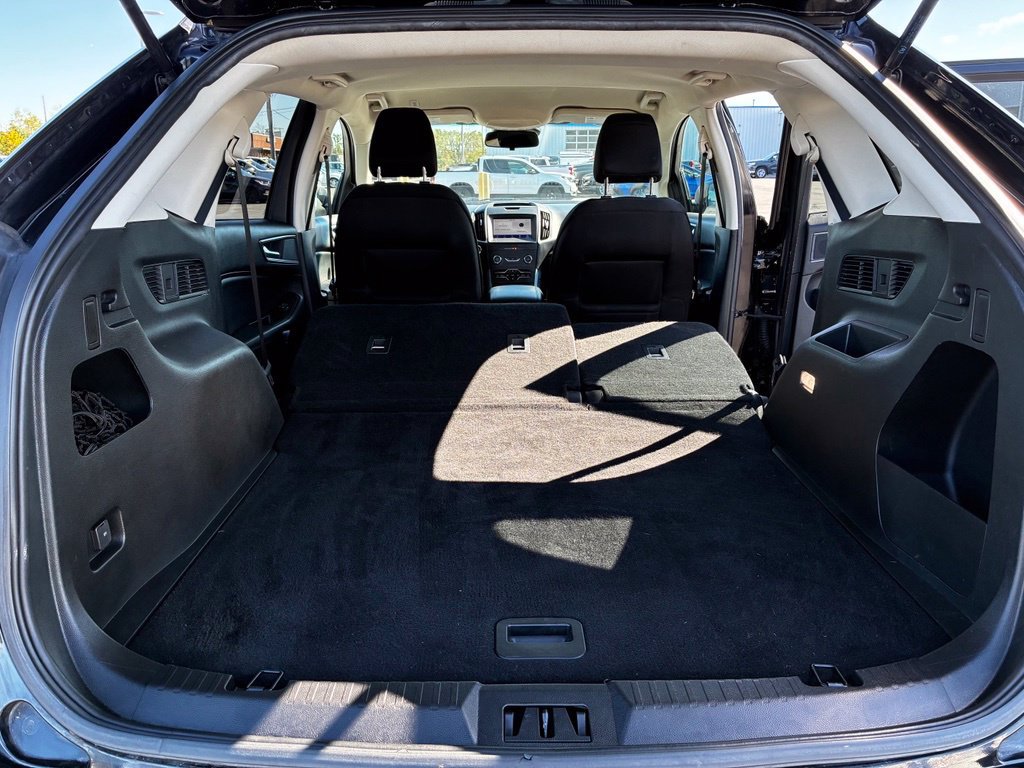 Used 2020 Ford Edge SE AWD/4WD image 28