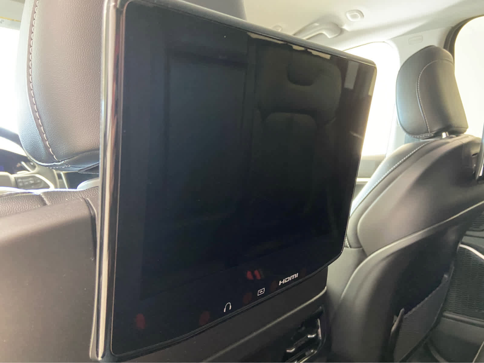 Used 2022 Jeep Grand Cherokee Limited 4xe w/ Rear Seat Video Group 1 image 18