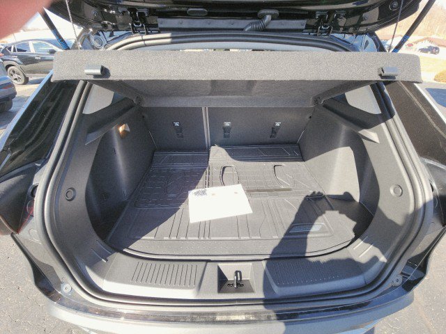 New 2026 Chevrolet Trax ACTIV w/ Driver Confidence Package FWD image 17