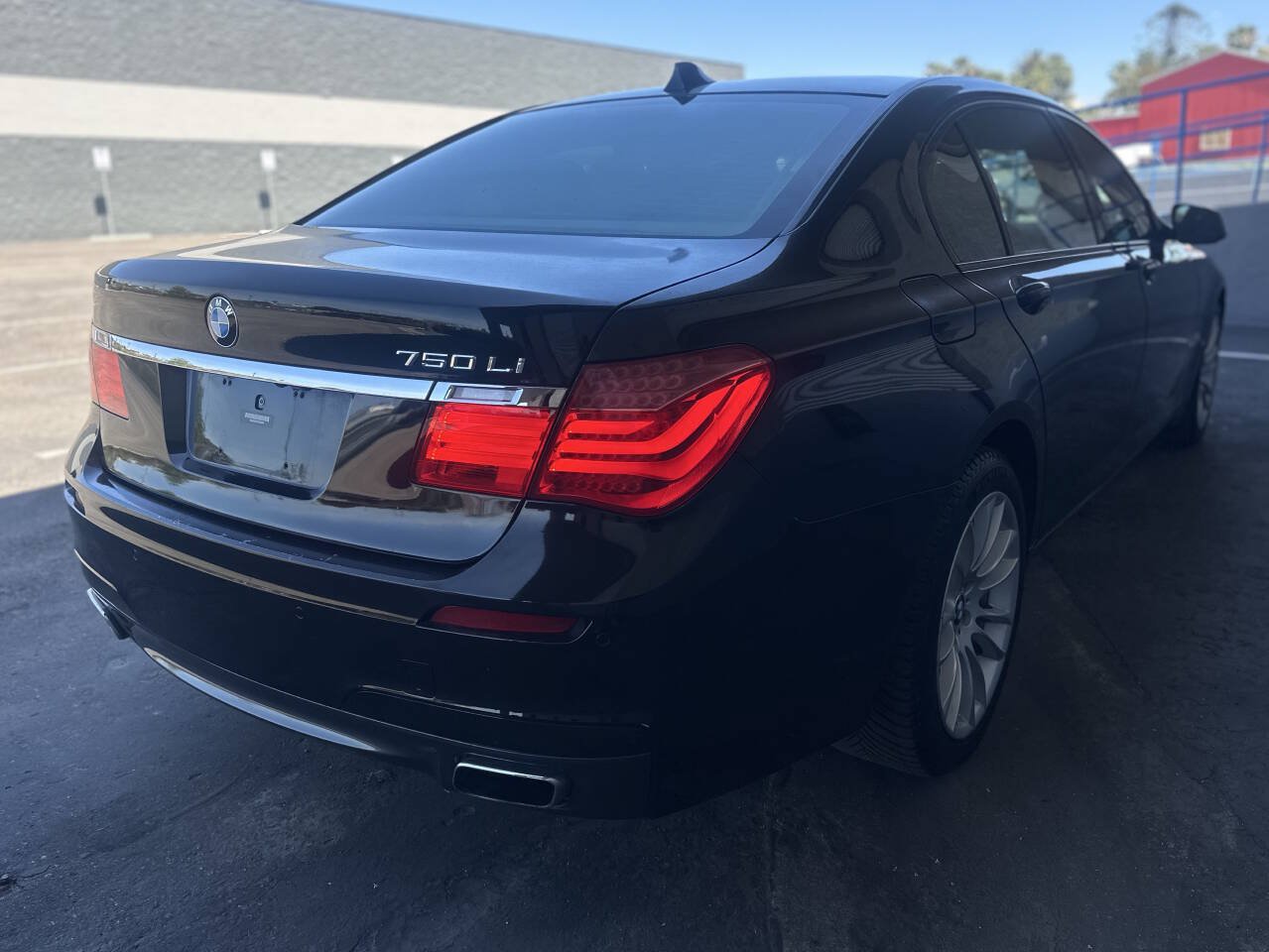 Used 2012 BMW 750Li RWD image 5