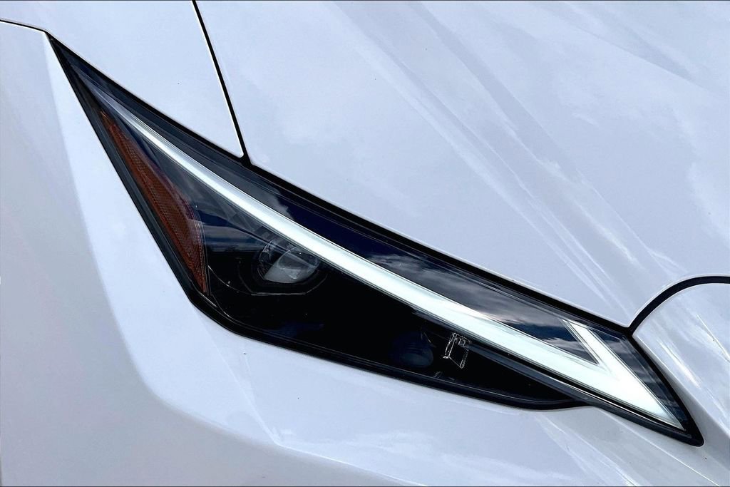 Used 2025 Lexus IS 350 F Sport w/ Accessory Package image 30