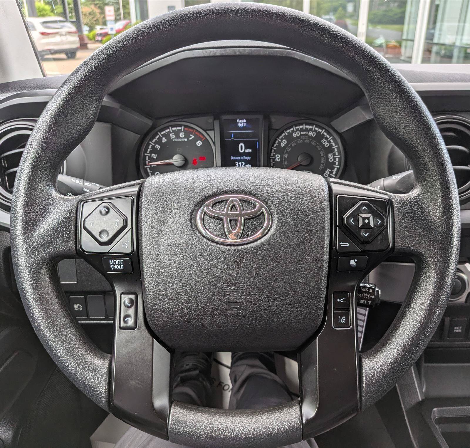 Used 2021 Toyota Tacoma SR AWD/4WD image 14