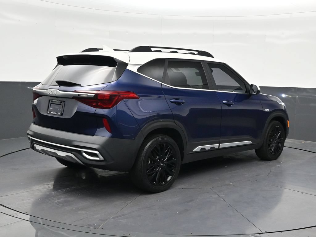 Used 2023 Kia Seltos Nightfall Edition AWD/4WD image 5