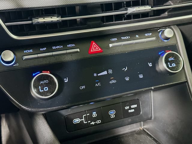 Used 2025 Hyundai Sonata SEL FWD image 17