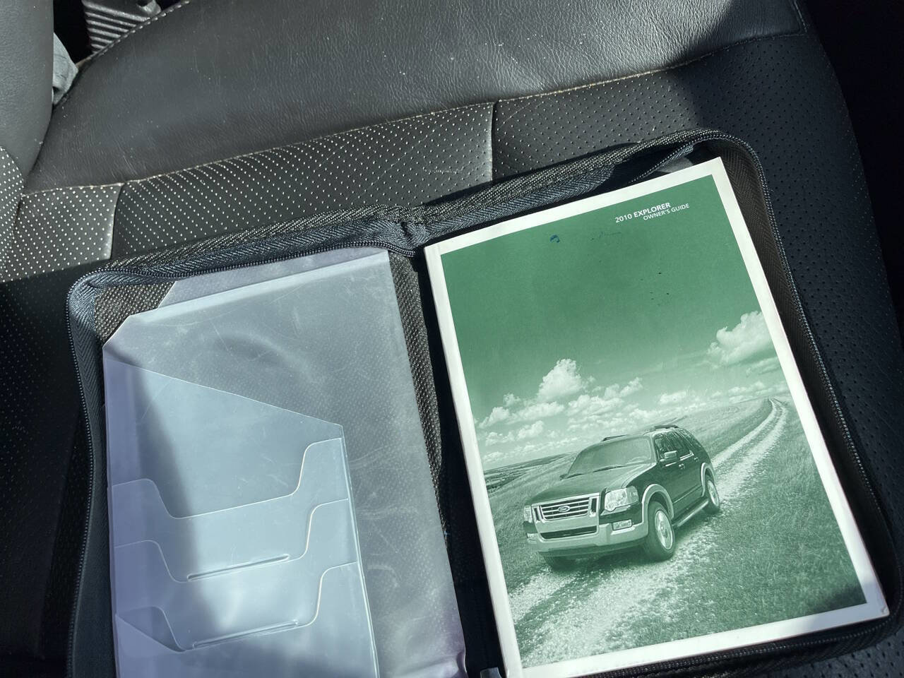 Used 2010 Ford Explorer Limited image 37