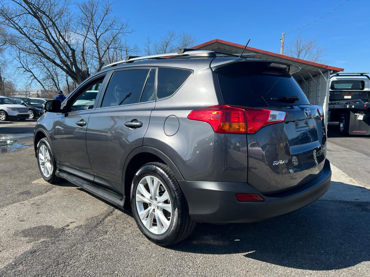 Used 2015 Toyota RAV4 Limited image 8