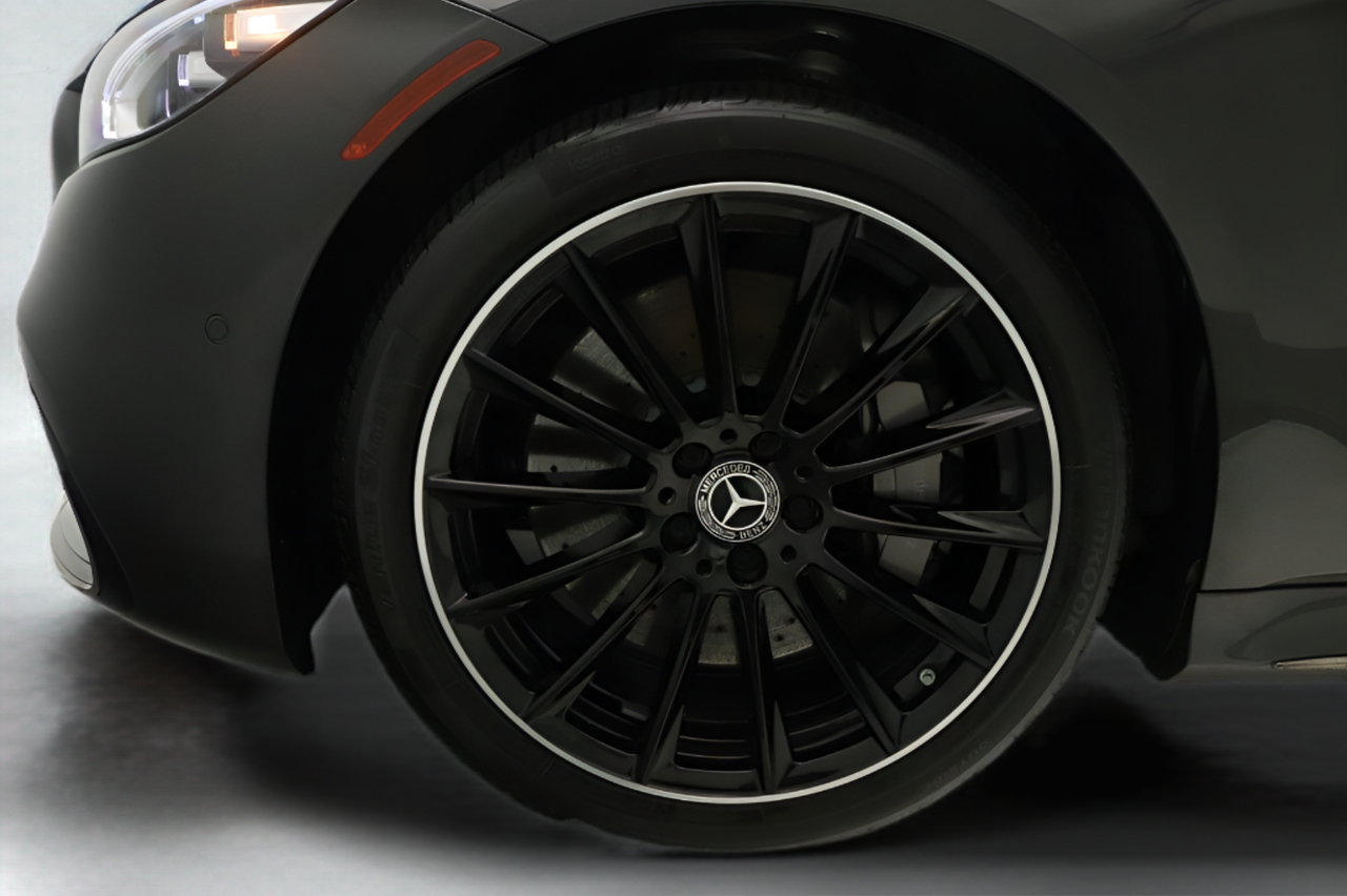 Certified 2023 Mercedes-Benz S 500 4MATIC image 27