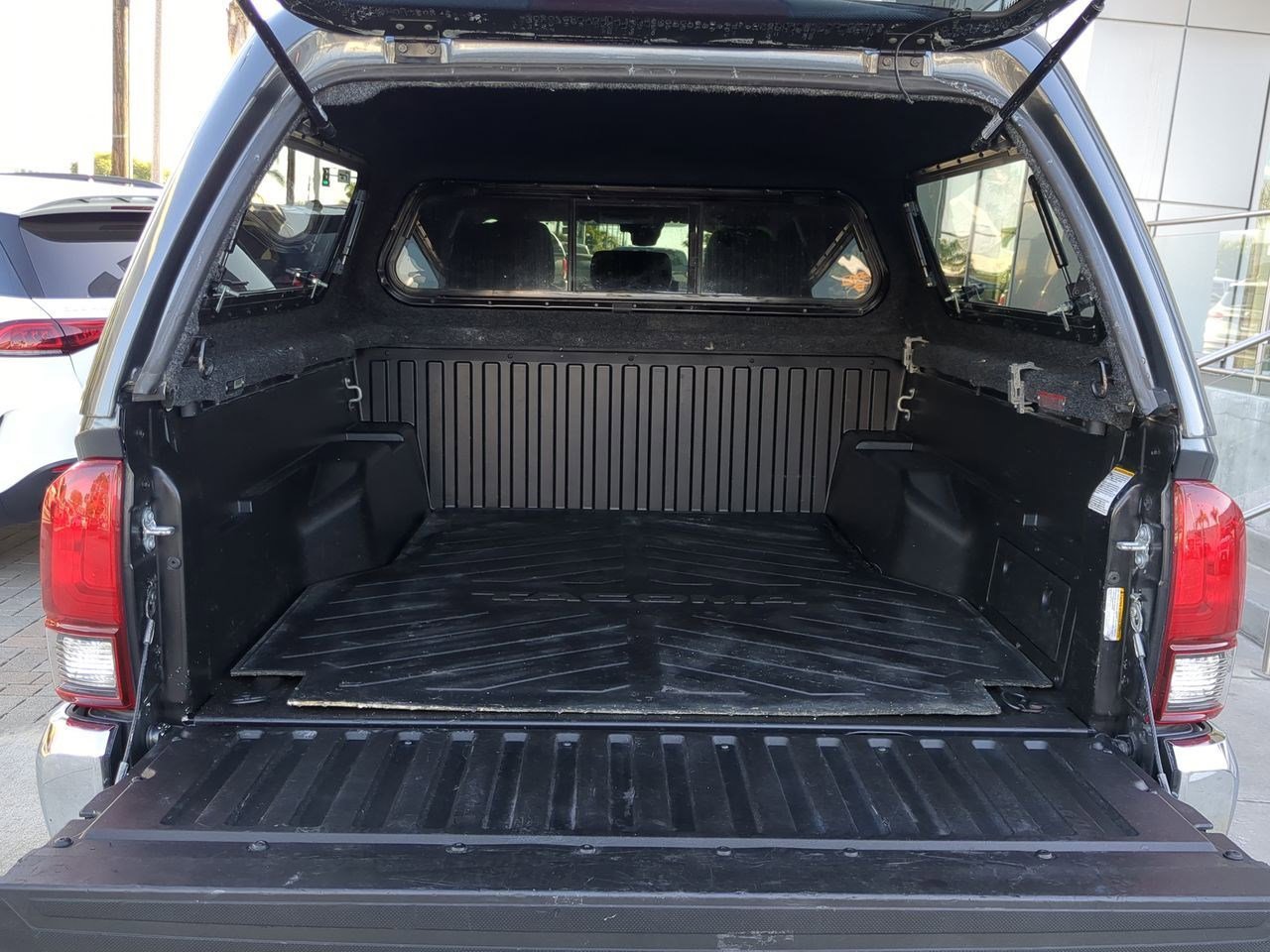 Certified 2021 Toyota Tacoma SR5 w/ Blackout Package (TMS) image 27