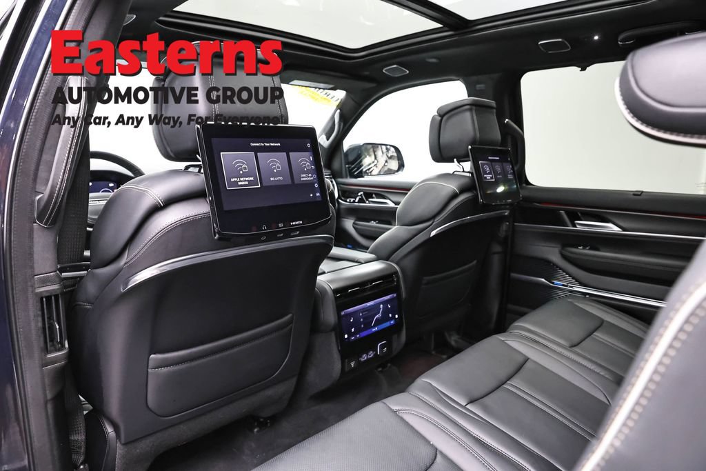 Used 2025 Jeep Grand Wagoneer Series II Obsidian w/ Quick Order Packagew 28T AWD/4WD image 24