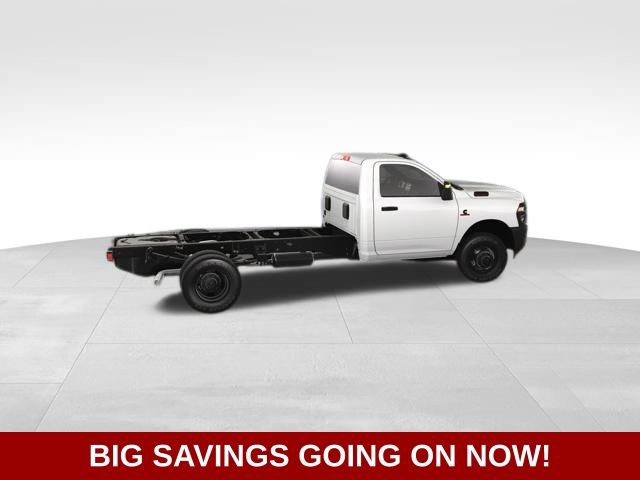New 2025 RAM 3500 Tradesman image 25