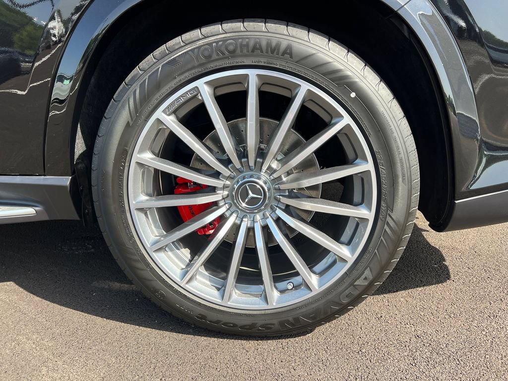 New 2026 Mercedes-Benz GLS 63 AMG 4MATIC image 37