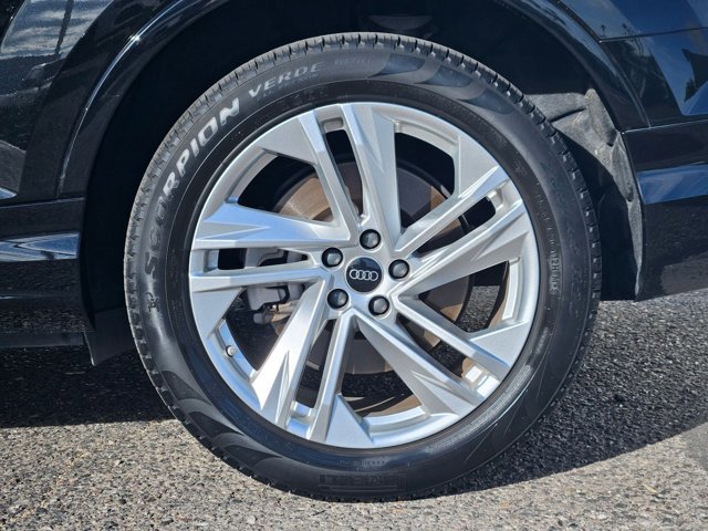 Used 2023 Audi Q7 2.0T Premium Plus w/ Premium Plus Package image 29
