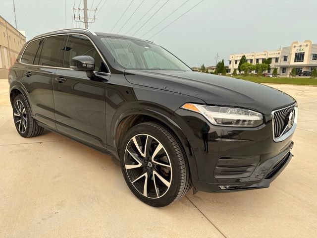 Used 2022 Volvo XC90 T6 Momentum w/ Advanced Package AWD/4WD image 3