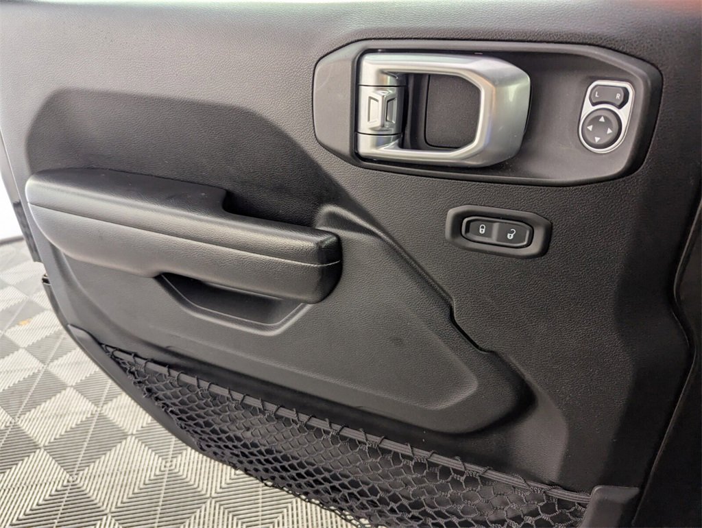 Certified 2020 Jeep Gladiator Rubicon image 27