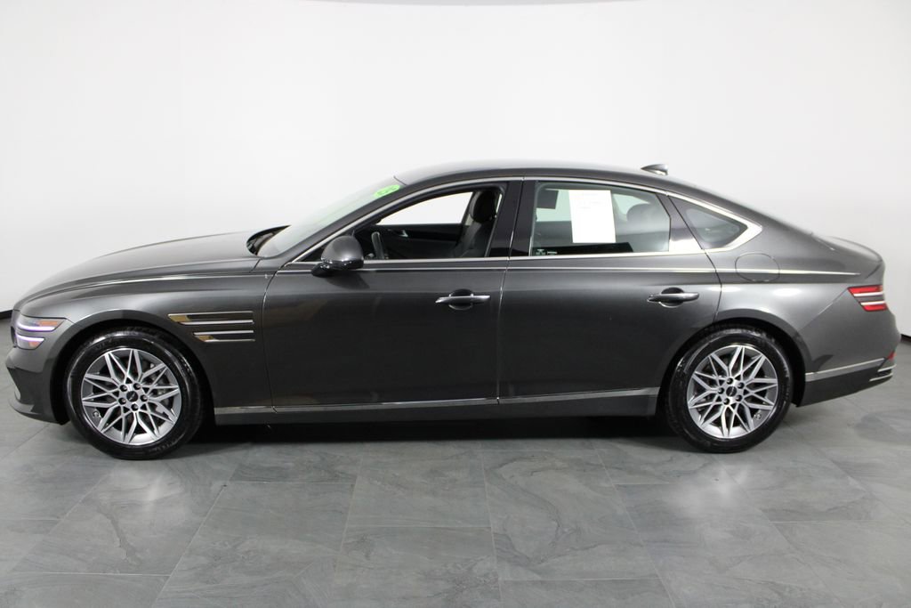 Used 2025 Genesis G80 2.5T image 9