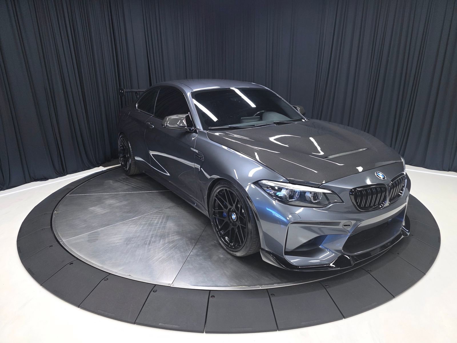 Used 2018 BMW M2 RWD image 8