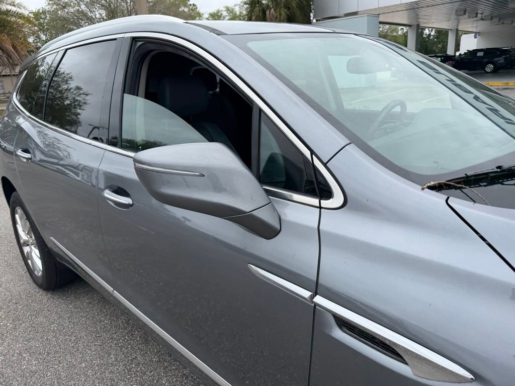 Used 2020 Buick Enclave Essence FWD image 16