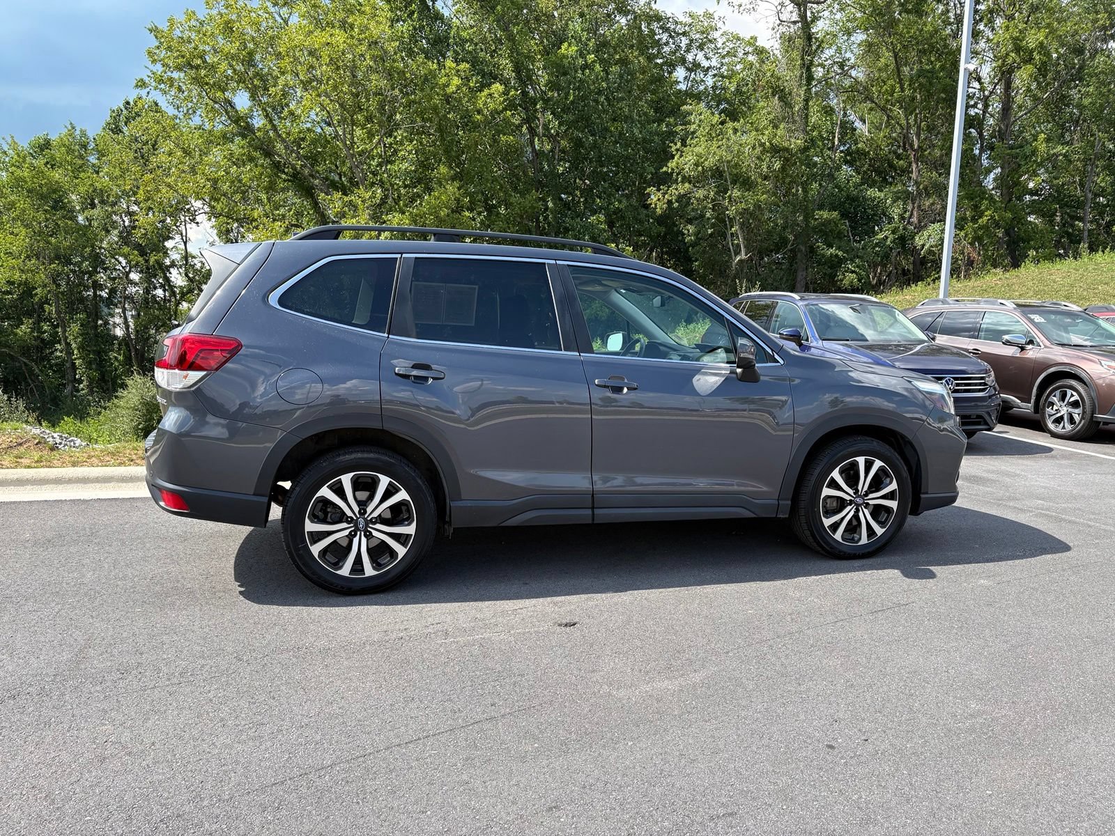 Used 2020 Subaru Forester Limited w/ Popular Package #3 AWD/4WD image 8
