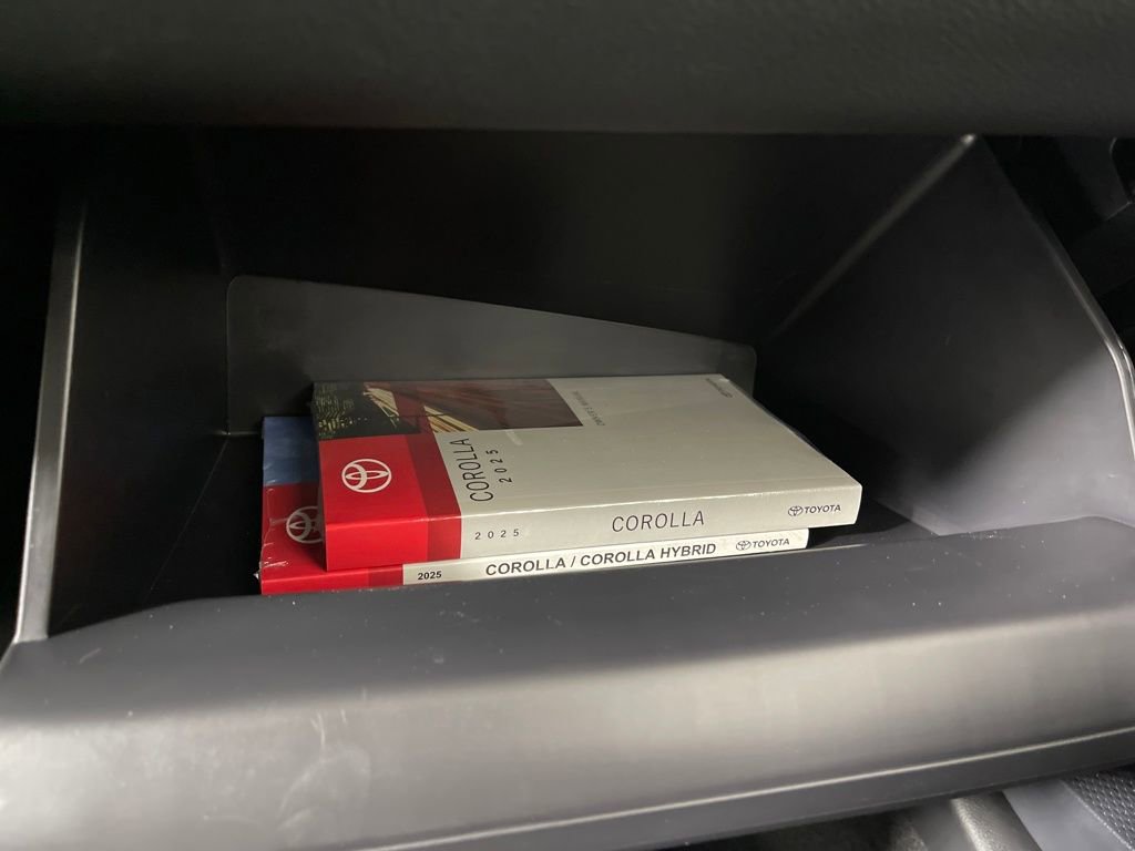 Certified 2025 Toyota Corolla LE image 25