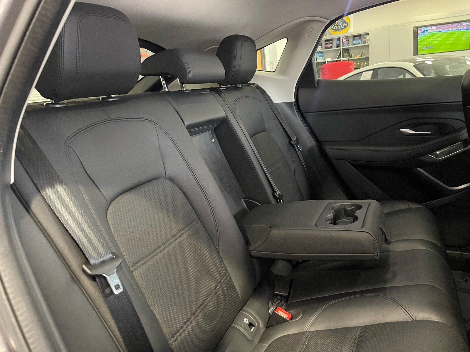 Used 2021 Jaguar E-PACE SE AWD/4WD image 43