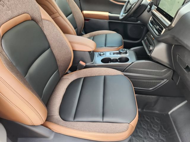 New 2026 Ford Bronco Sport Outer Banks w/ Sasquatch Outer Banks Package AWD/4WD image 10
