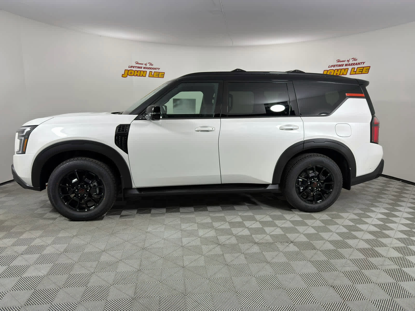 New 2026 Nissan Armada PRO-4X image 2