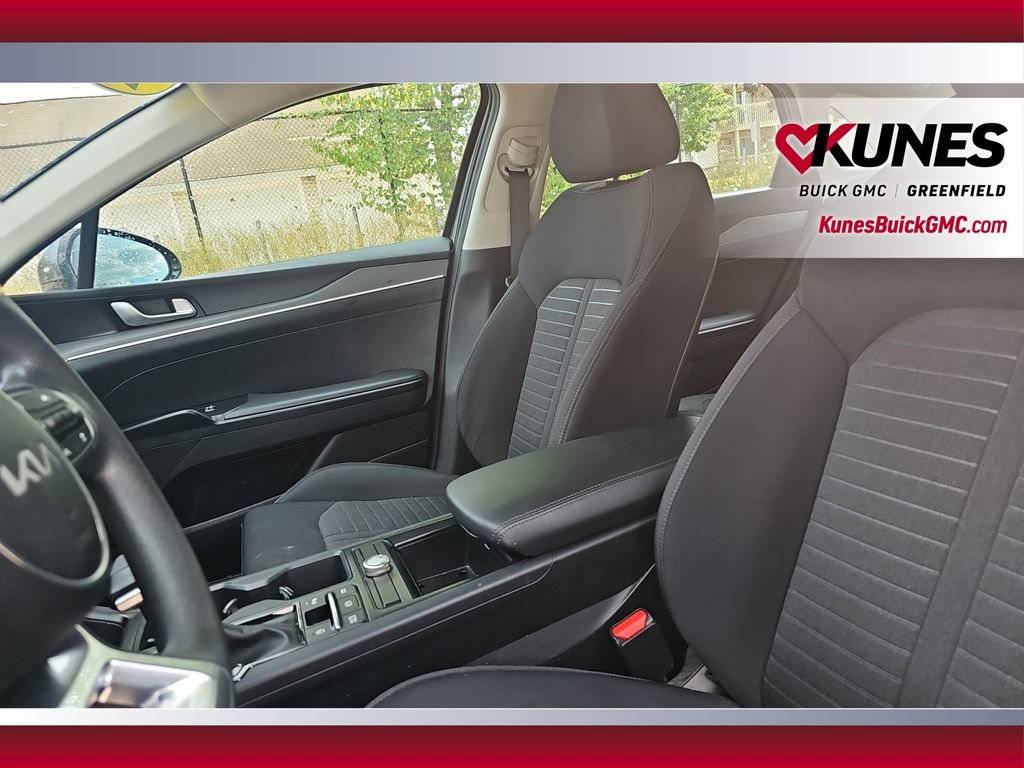 Used 2025 Kia K5 LXS FWD image 24