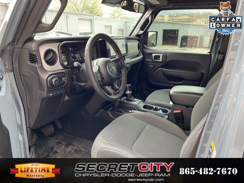Used 2024 Jeep Wrangler Unlimited w/ Convenience Group image 9